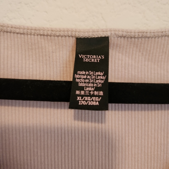 Victoria’s Secret Long Sleeve Cut Out Body Suit - Picture 7 of 8